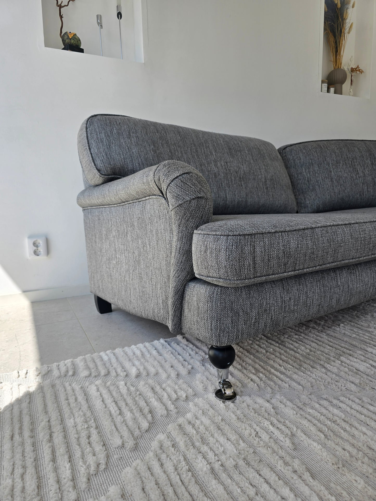 Howard 3-sits svängd