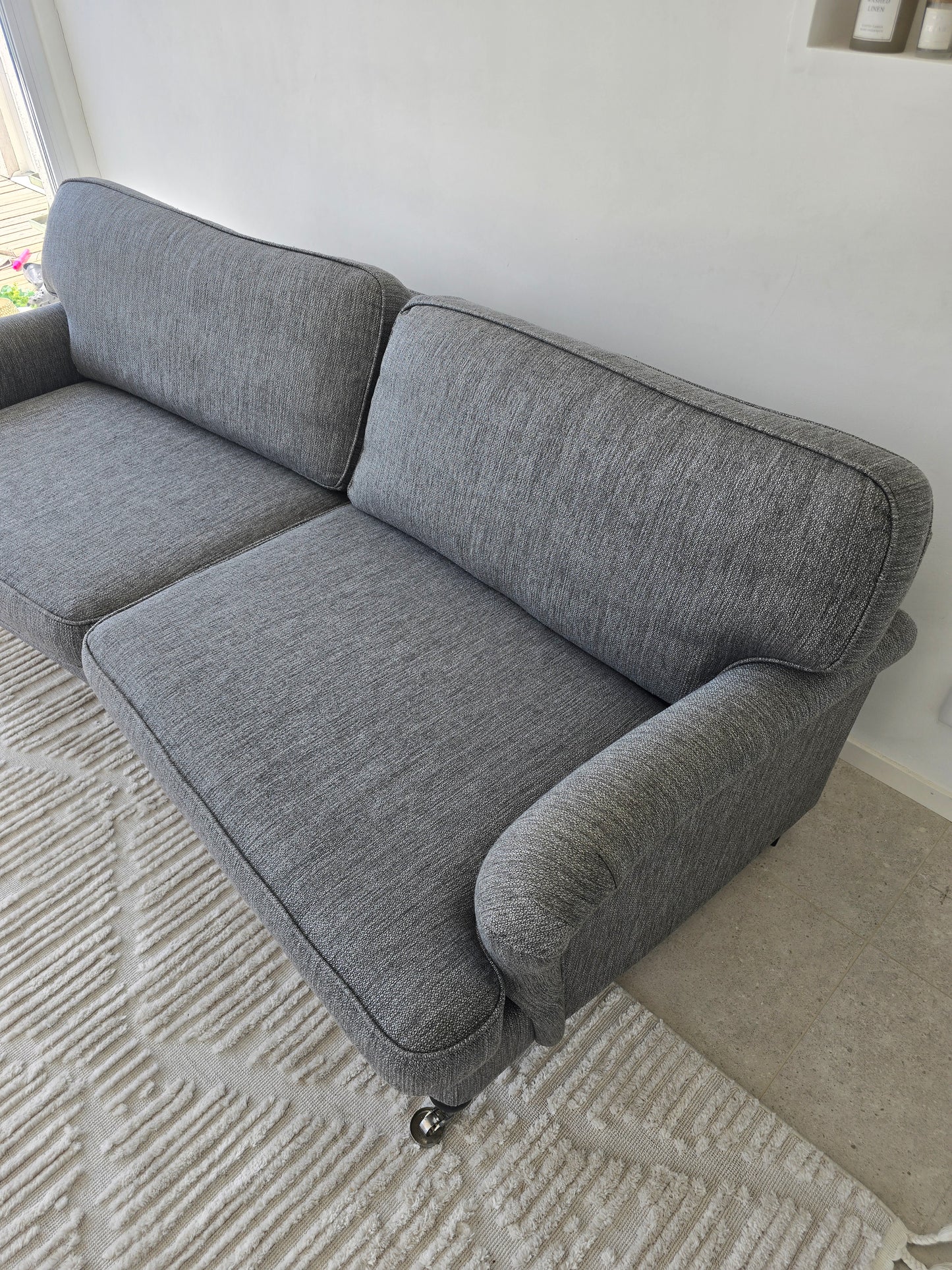 Howard 3-sits svängd