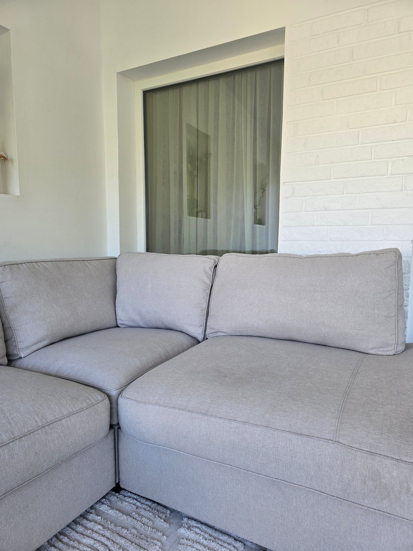 Robust Mio U-soffa